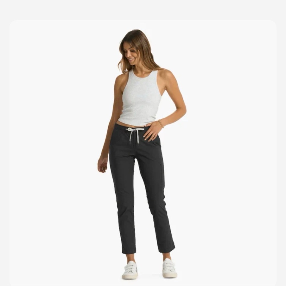 Vuori Women’s Ripstop Pants - Grey